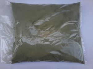 organic moringa leaf powder